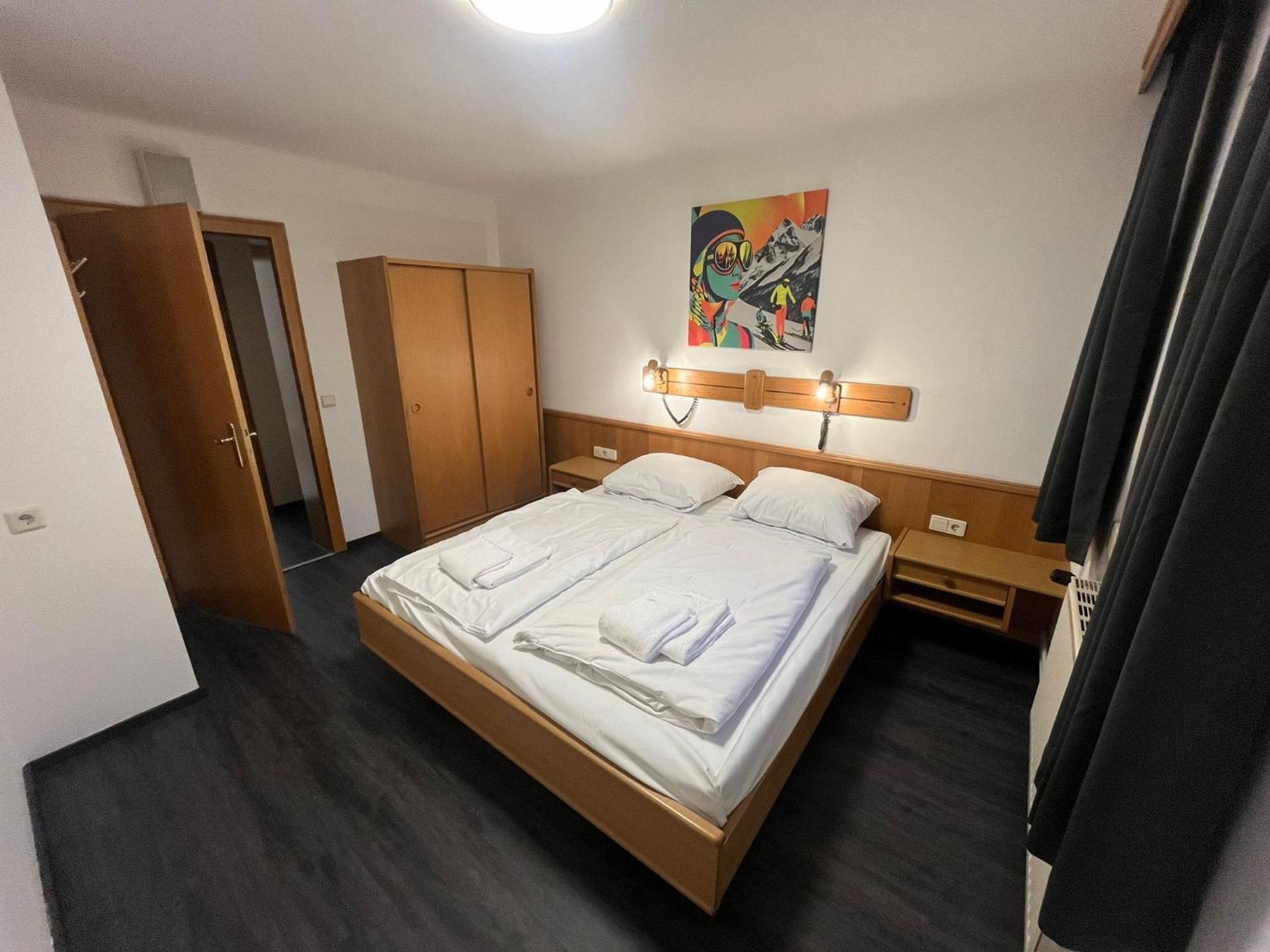 Twenty Seven City Hotel Zell am See Esterno foto