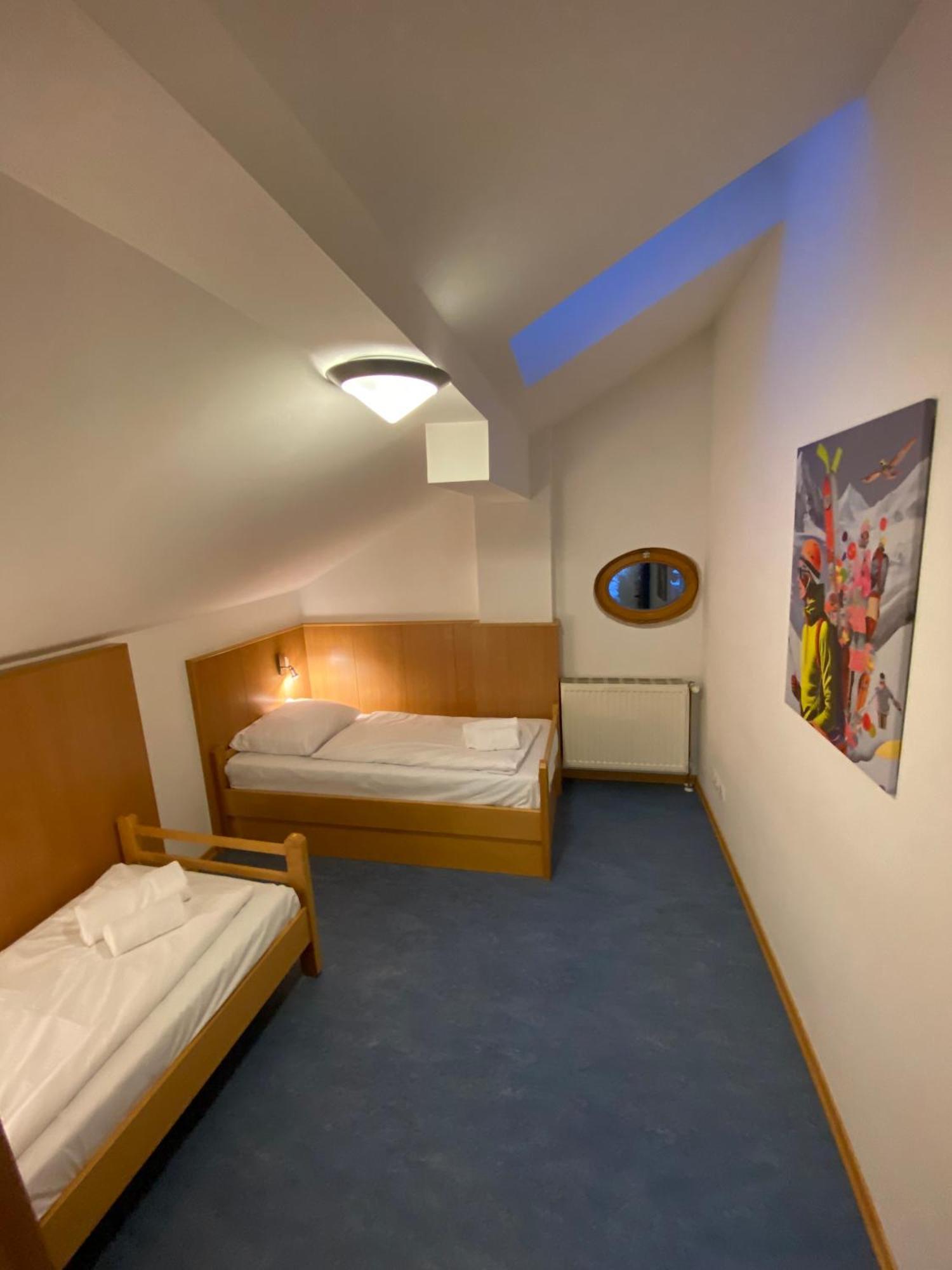 Twenty Seven City Hotel Zell am See Esterno foto