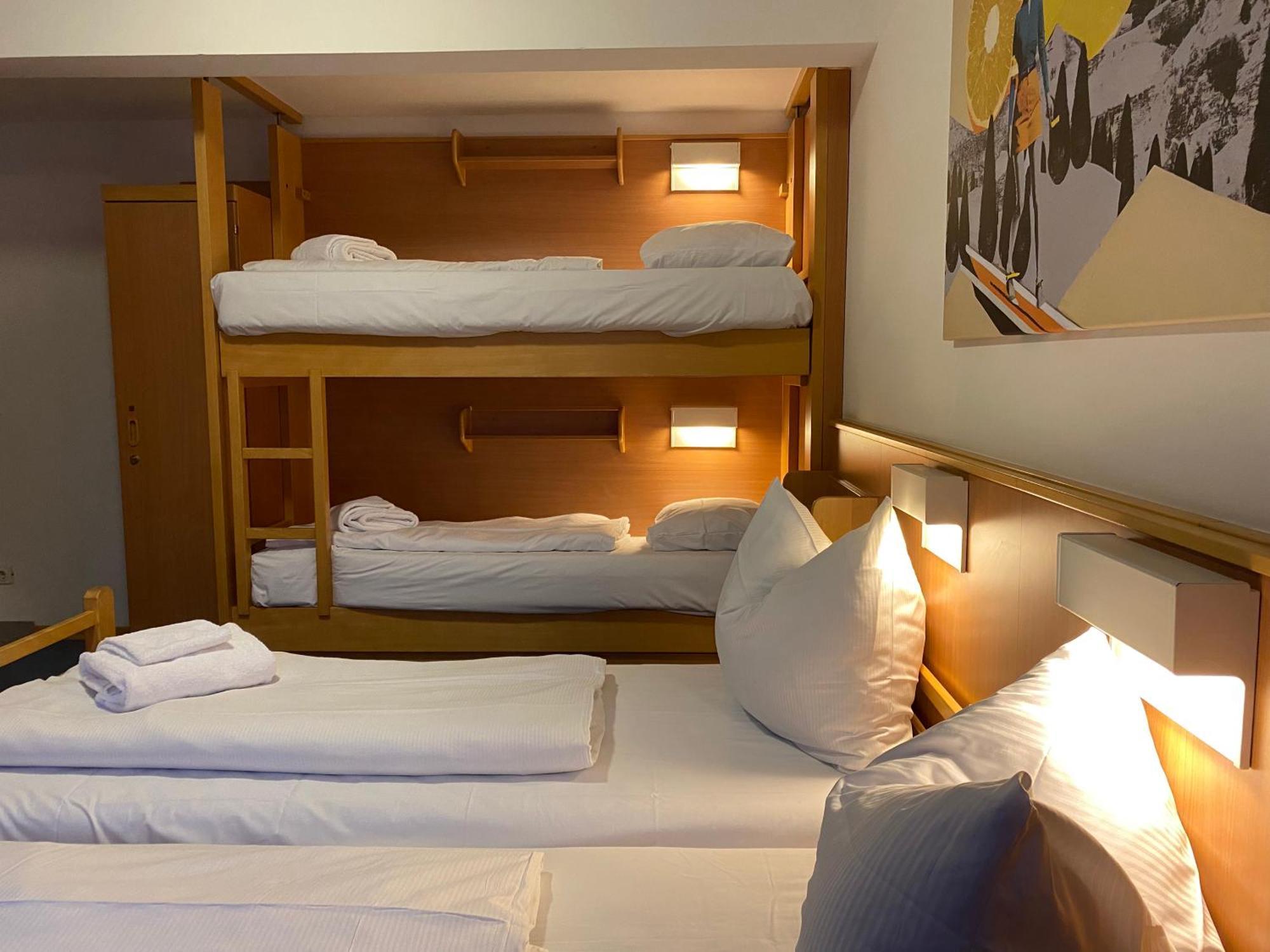 Twenty Seven City Hotel Zell am See Esterno foto